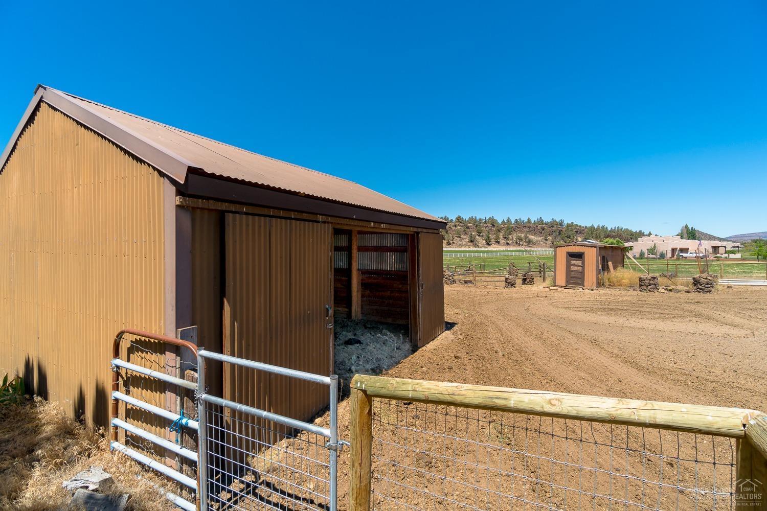 Harris Estate - Residential