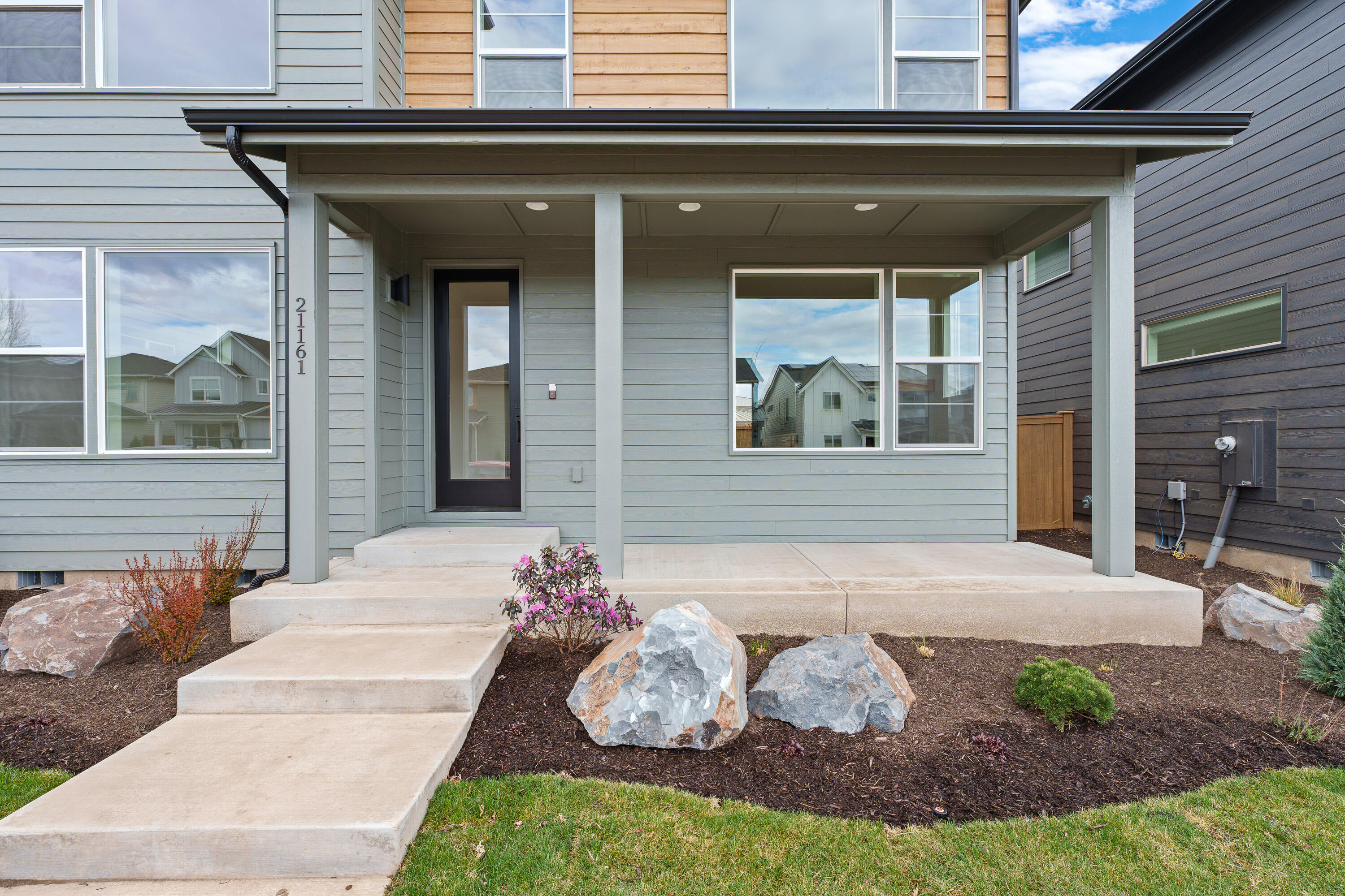 21161 NE Beall Drive Lot 10