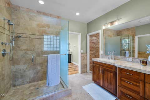 Tiny photo for 3732 NW Summerfield Road, Bend, OR 97703 (MLS # 220227011)