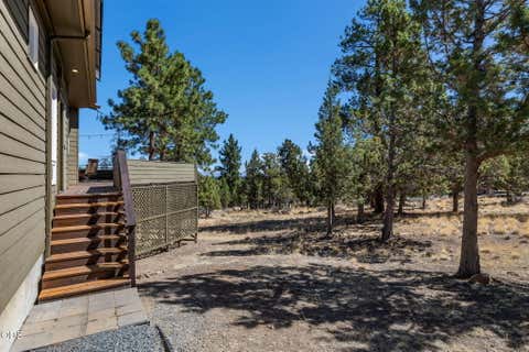 Tiny photo for 3732 NW Summerfield Road, Bend, OR 97703 (MLS # 220227011)