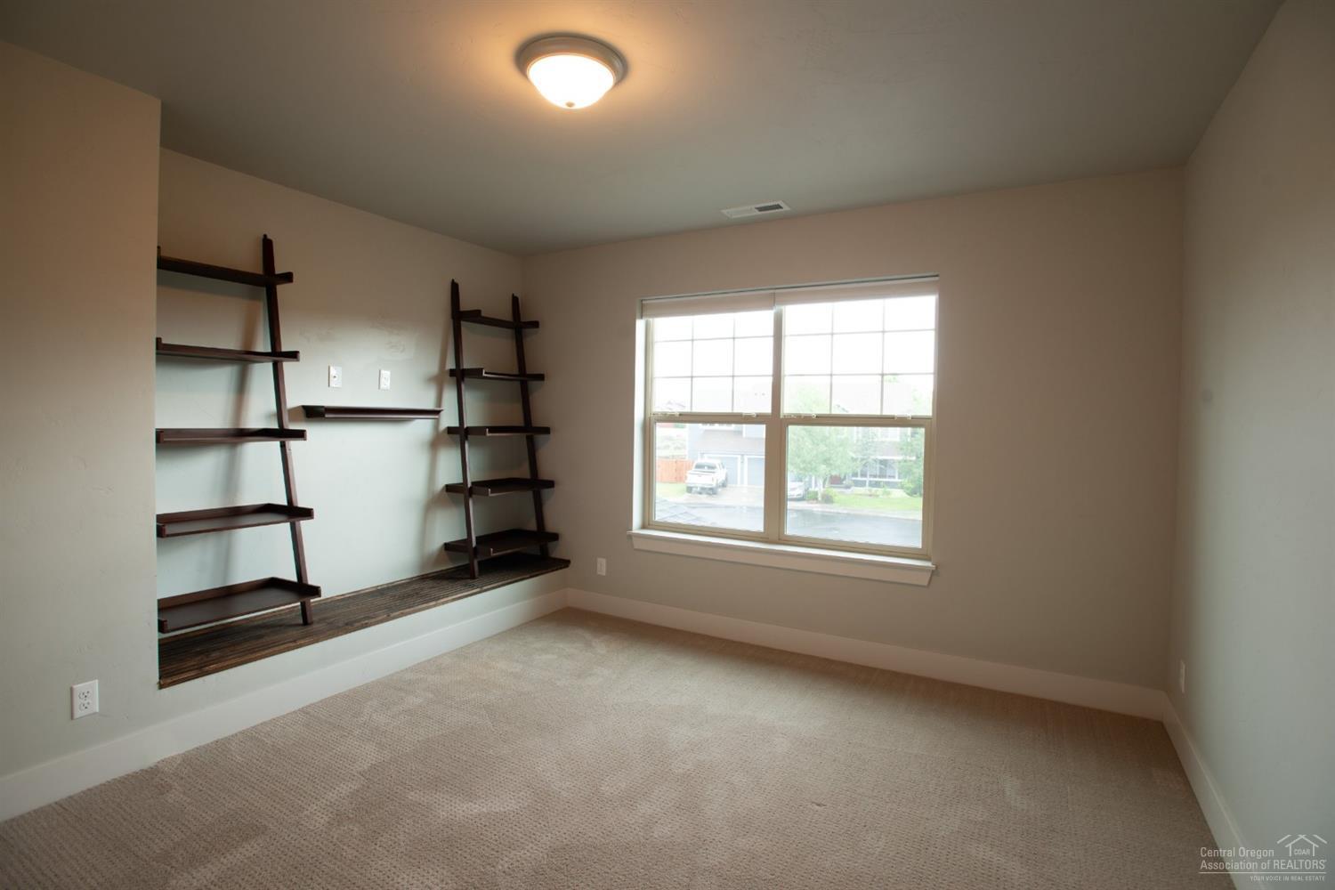 Terrango Glen - Residential