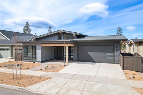 3027 NW Polarstar Avenue Lot 38 Bend OR 97703