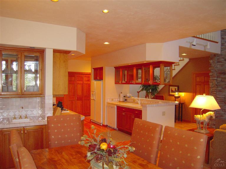 StoneTH - Residential