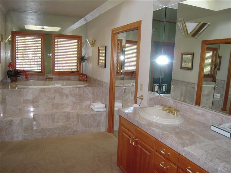 StoneTH - Residential