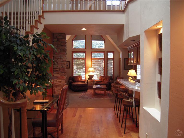 StoneTH - Residential