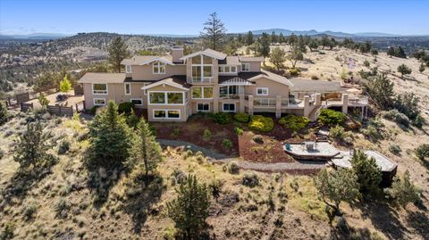 Tiny photo for 3124 NW Lynch Way, Redmond, OR 97756 (MLS # 220219617)