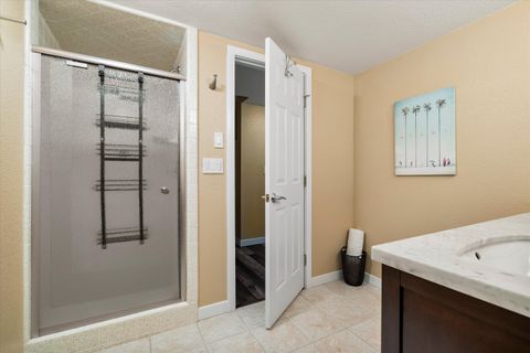 Tiny photo for 3124 NW Lynch Way, Redmond, OR 97756 (MLS # 220219617)