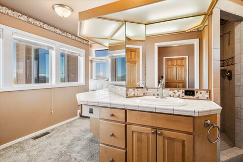 Tiny photo for 3124 NW Lynch Way, Redmond, OR 97756 (MLS # 220219617)