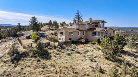Tiny photo for 3124 NW Lynch Way, Redmond, OR 97756 (MLS # 220219617)