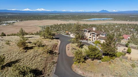 Tiny photo for 3124 NW Lynch Way, Redmond, OR 97756 (MLS # 220219617)