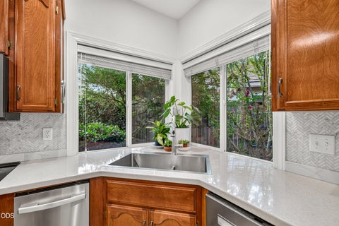 Tiny photo for 2473 Greenfield Court, Medford, OR 97504 (MLS # 220226665)