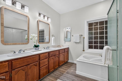 Tiny photo for 2473 Greenfield Court, Medford, OR 97504 (MLS # 220226665)