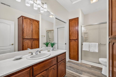 Tiny photo for 2473 Greenfield Court, Medford, OR 97504 (MLS # 220226665)