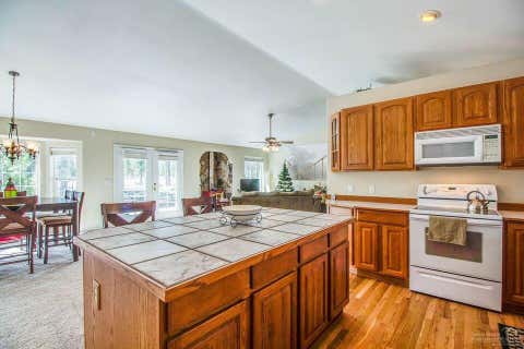 Tiny photo for 144927 Ringo Court, La Pine, OR 97739 (MLS # 220226000)
