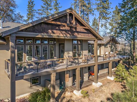 Tiny photo for 815 Gold Rush Way, Jacksonville, OR 97530 (MLS # 220214373)