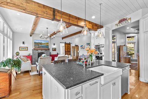 Tiny photo for 815 Gold Rush Way, Jacksonville, OR 97530 (MLS # 220214373)