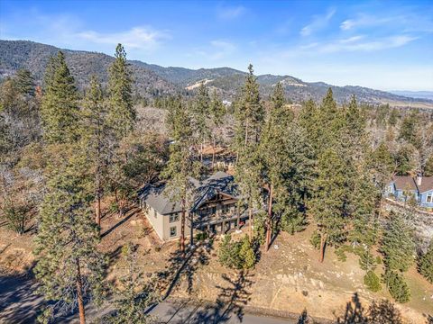 Tiny photo for 815 Gold Rush Way, Jacksonville, OR 97530 (MLS # 220214373)