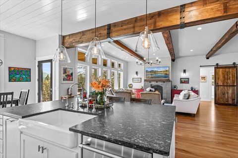 Tiny photo for 815 Gold Rush Way, Jacksonville, OR 97530 (MLS # 220214373)