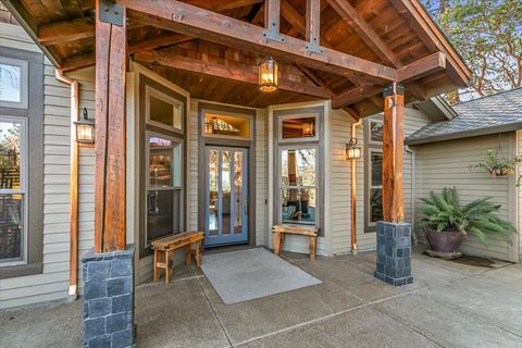 Tiny photo for 815 Gold Rush Way, Jacksonville, OR 97530 (MLS # 220214373)
