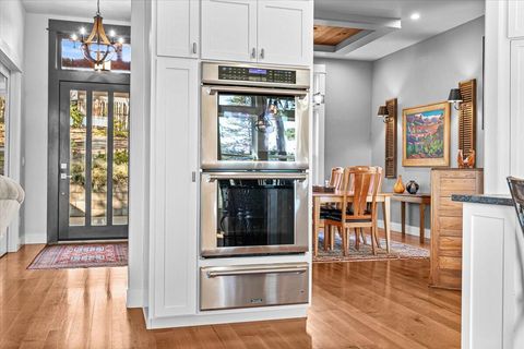 Tiny photo for 815 Gold Rush Way, Jacksonville, OR 97530 (MLS # 220214373)