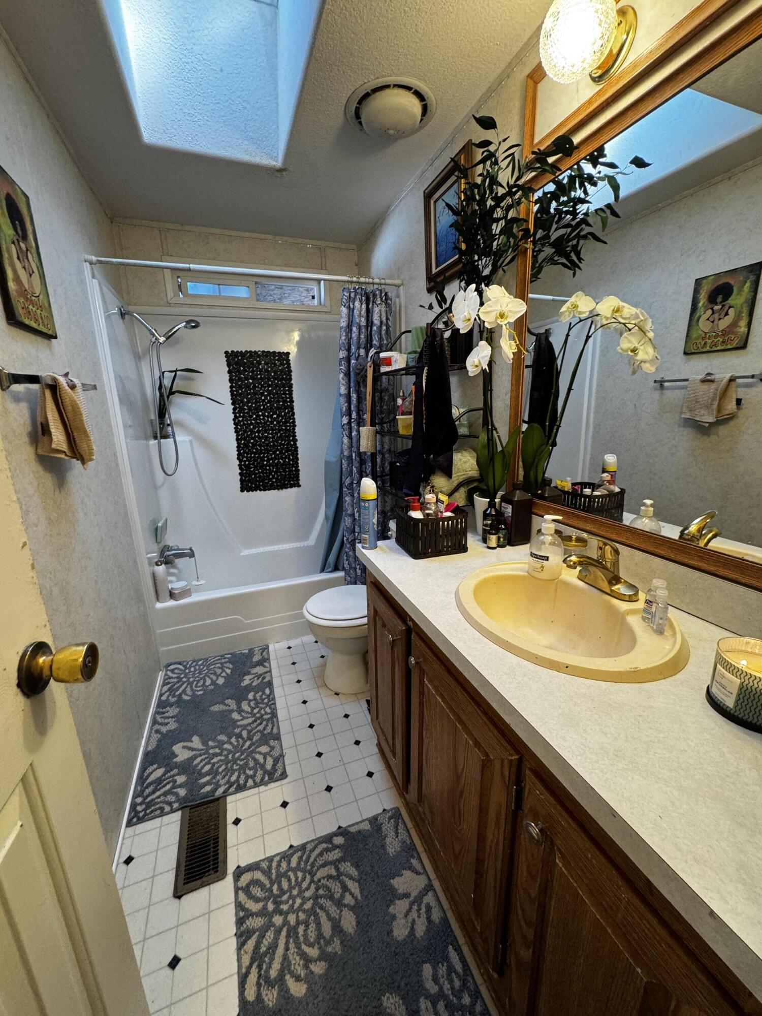 Klamath View - Residential