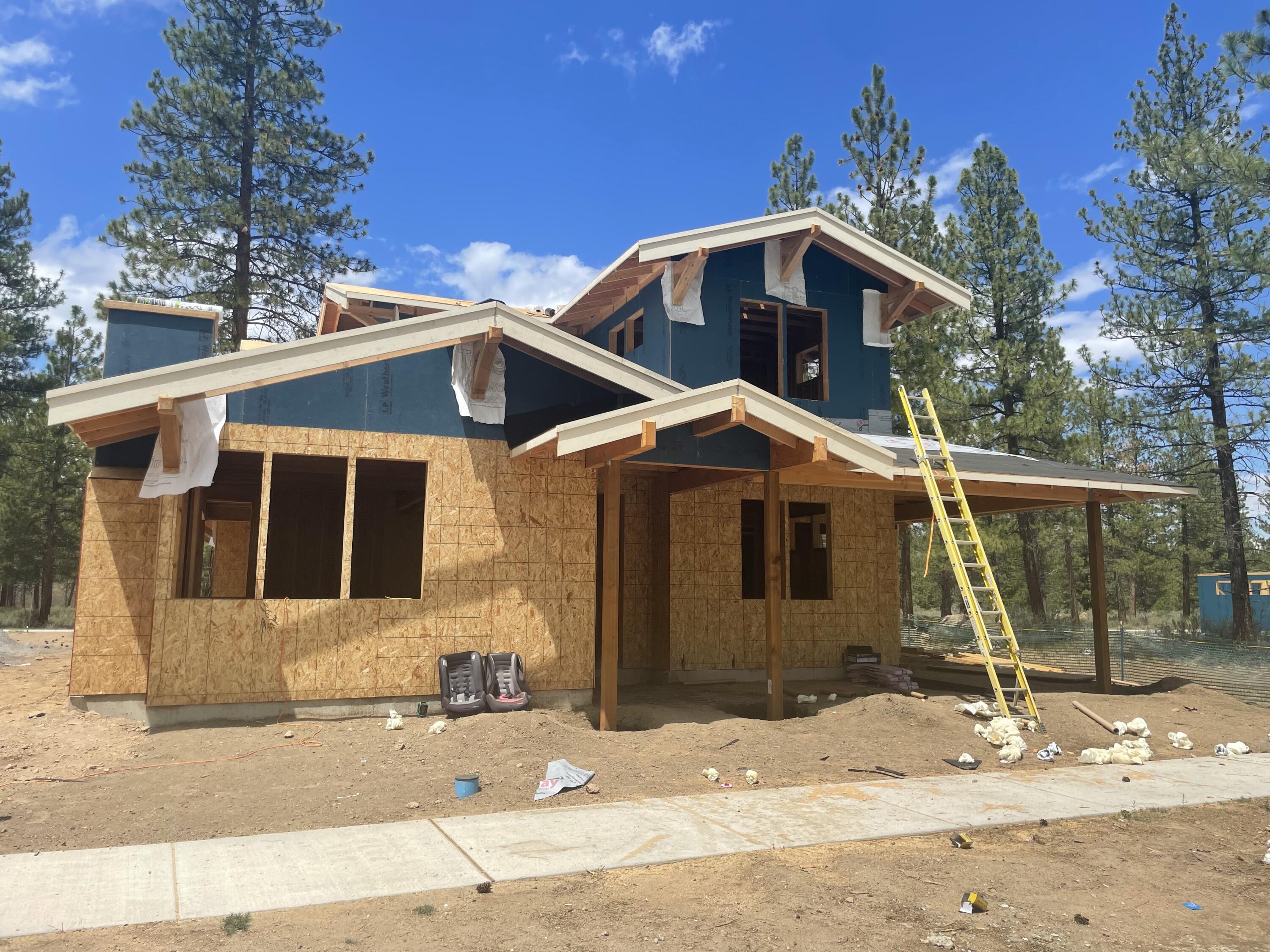 Discovery West Phase 3 - Residential