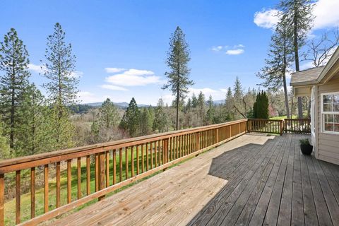 Tiny photo for 1100 Riverbanks Road, Grants Pass, OR 97527 (MLS # 220216875)