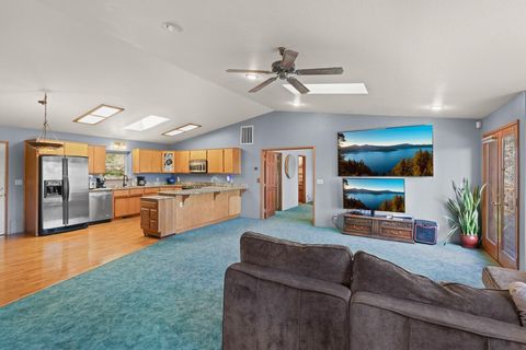 Tiny photo for 1100 Riverbanks Road, Grants Pass, OR 97527 (MLS # 220216875)