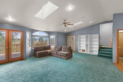 Tiny photo for 1100 Riverbanks Road, Grants Pass, OR 97527 (MLS # 220216875)