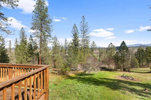 Tiny photo for 1100 Riverbanks Road, Grants Pass, OR 97527 (MLS # 220216875)