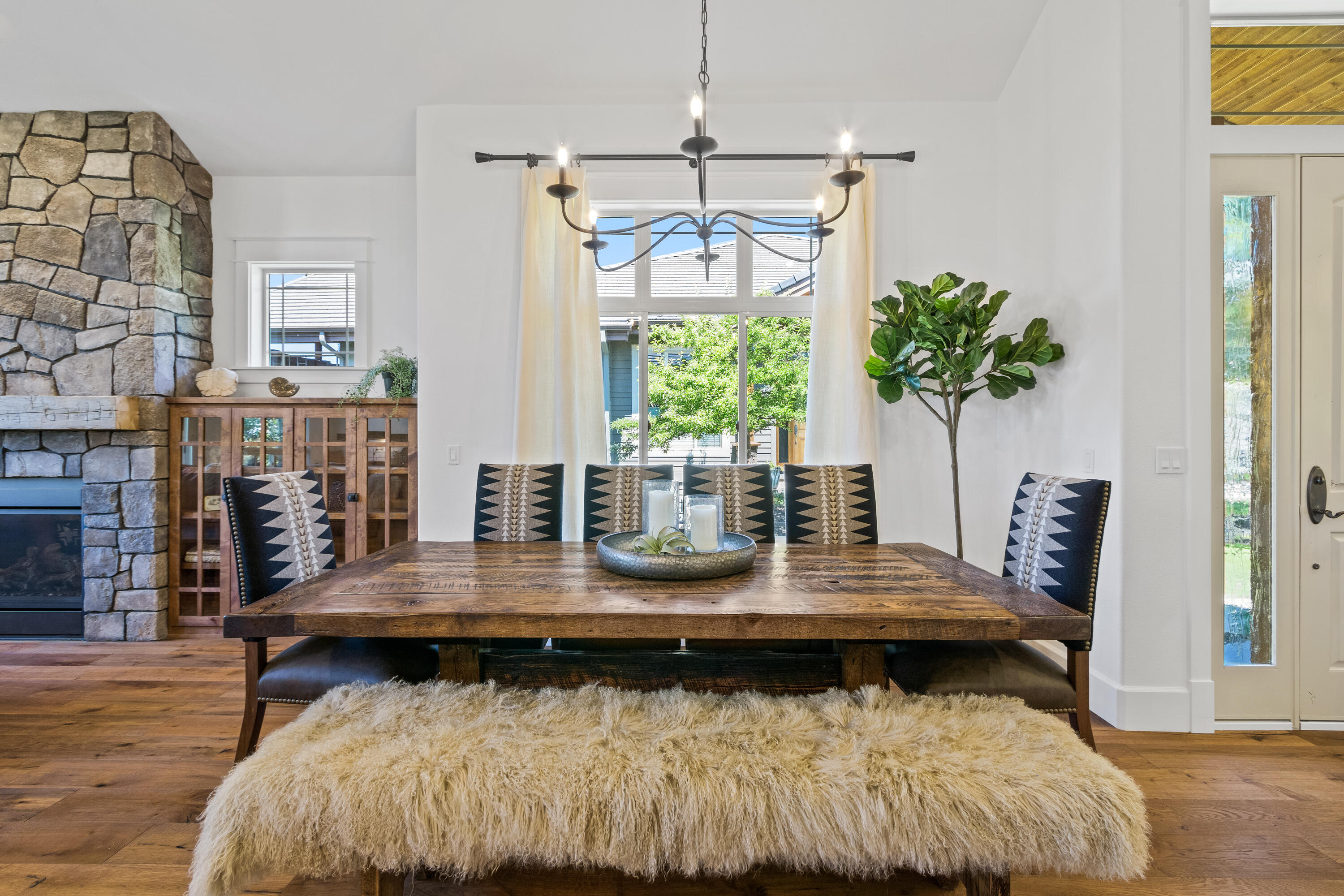 Skyliner Summit - Residential