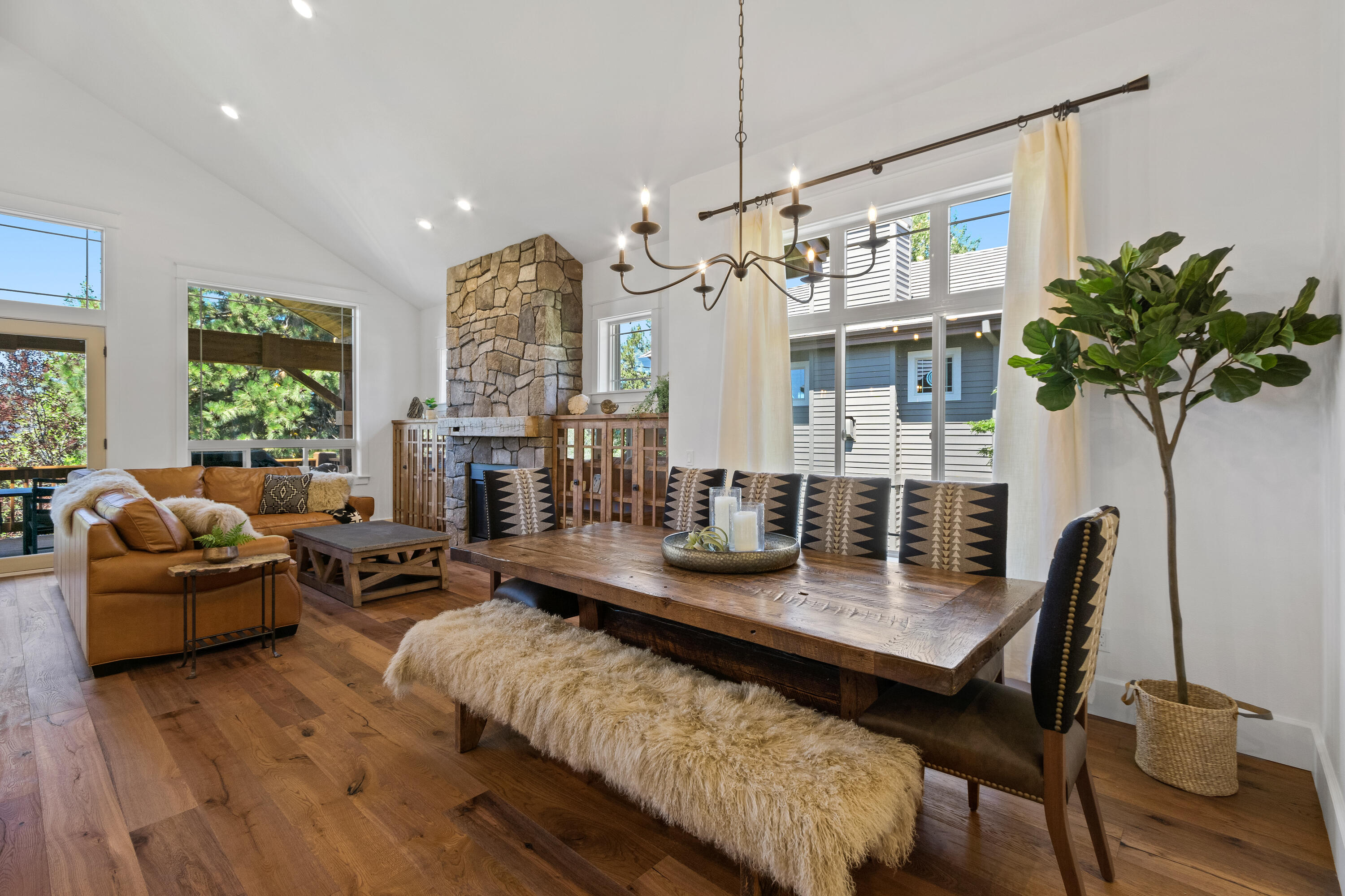 Skyliner Summit - Residential