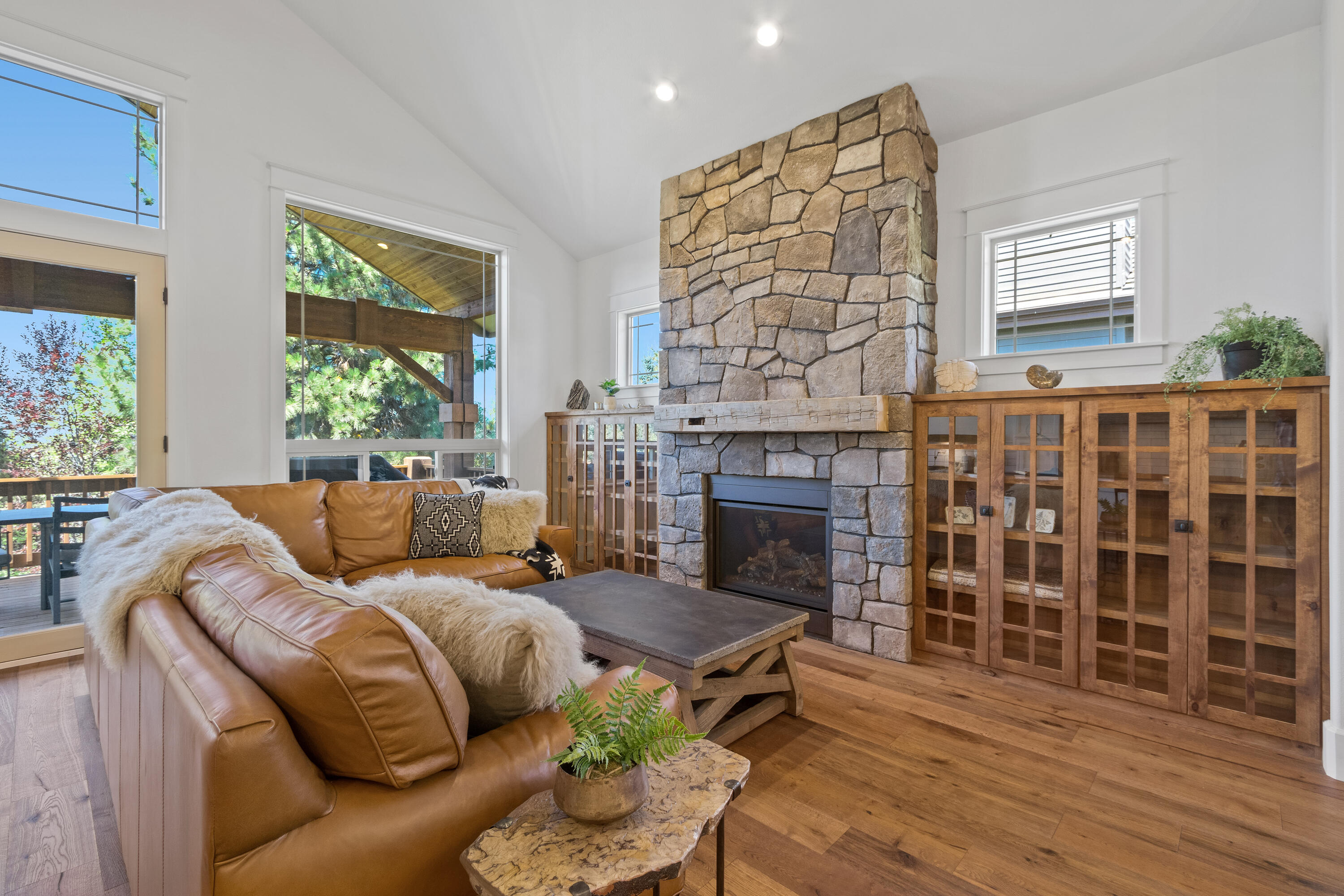 Skyliner Summit - Residential