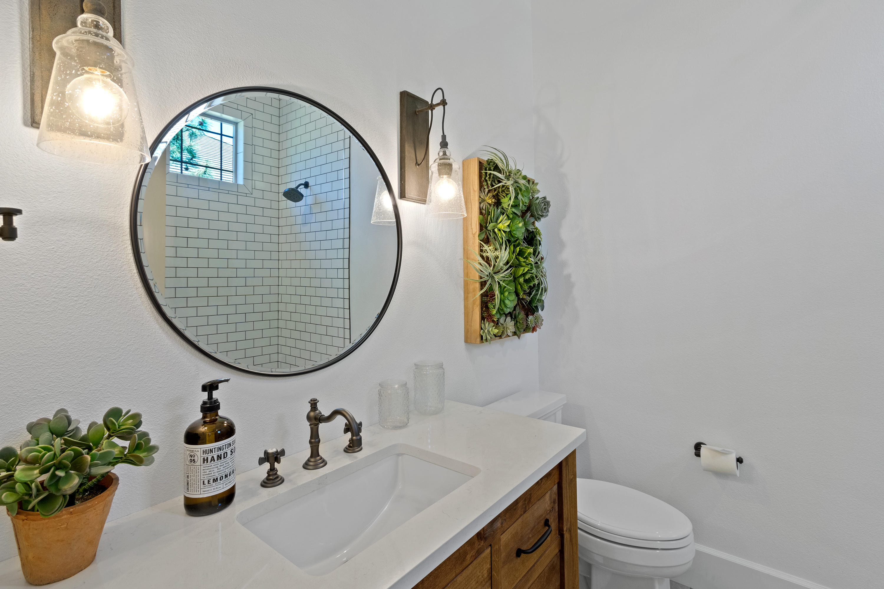 Skyliner Summit - Residential