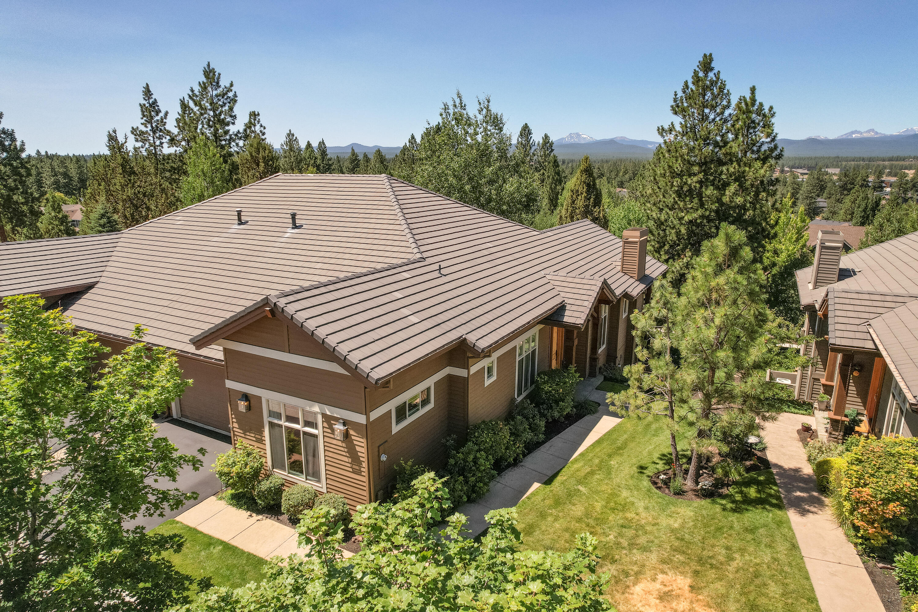 Skyliner Summit - Residential