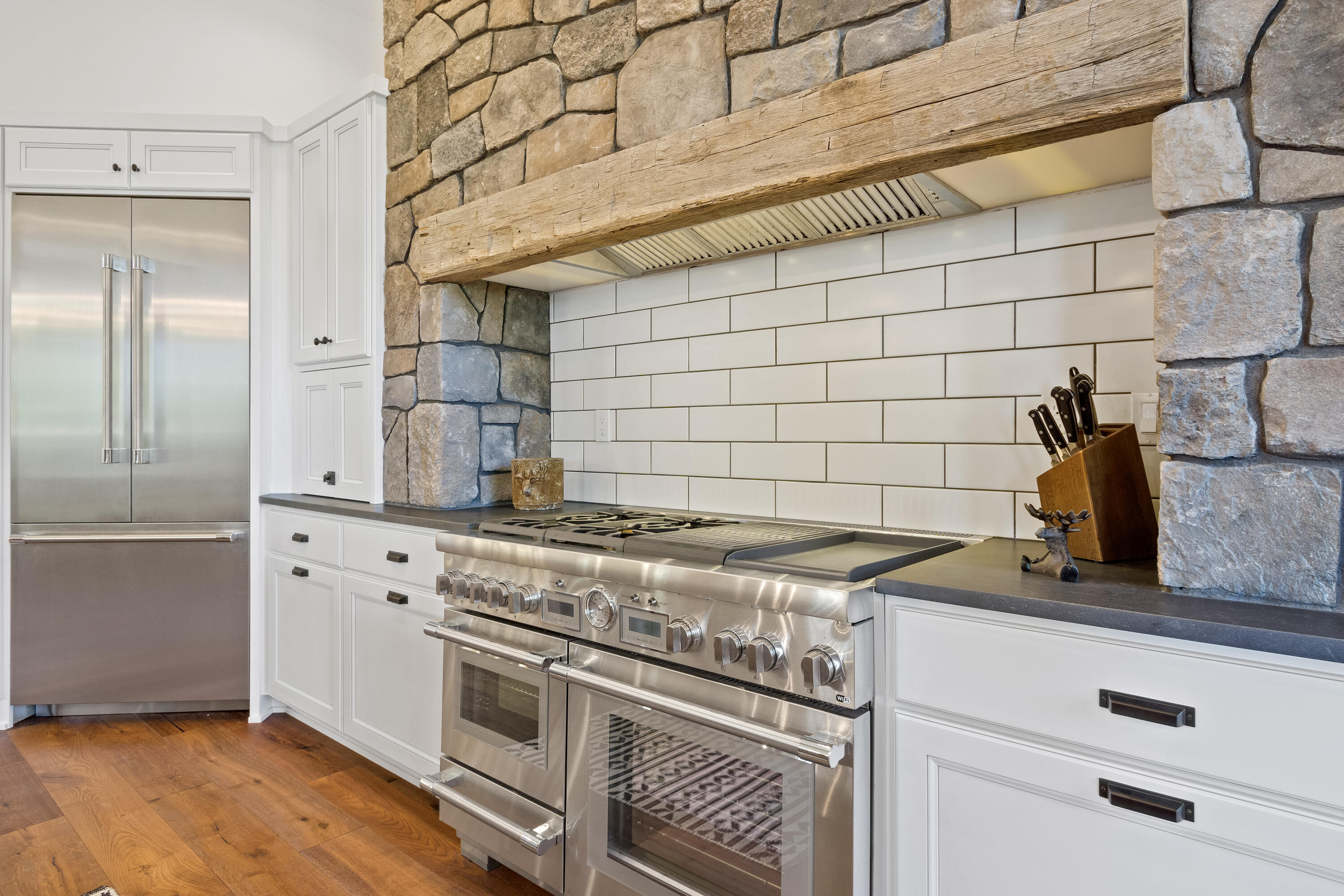 Skyliner Summit - Residential