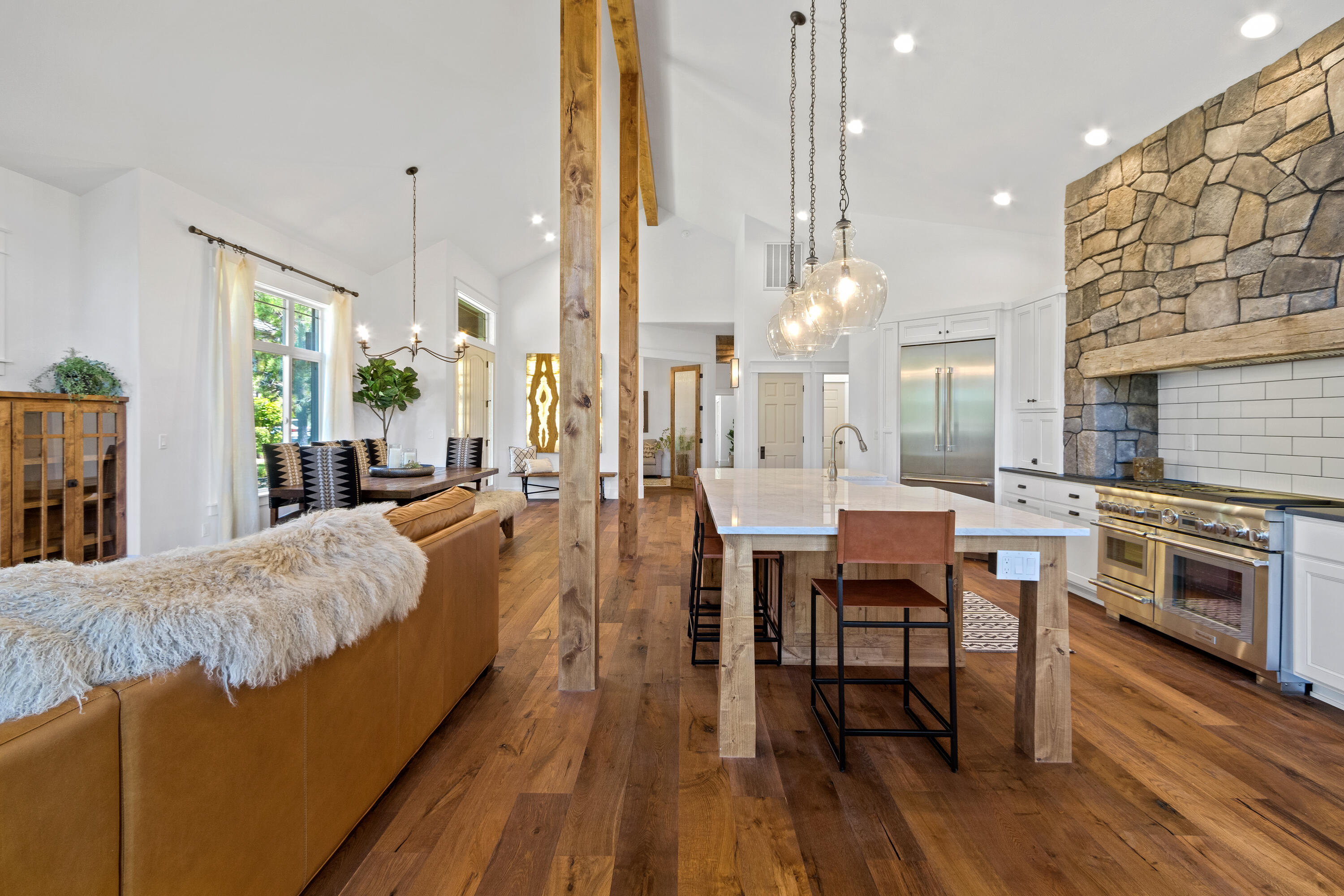 Skyliner Summit - Residential