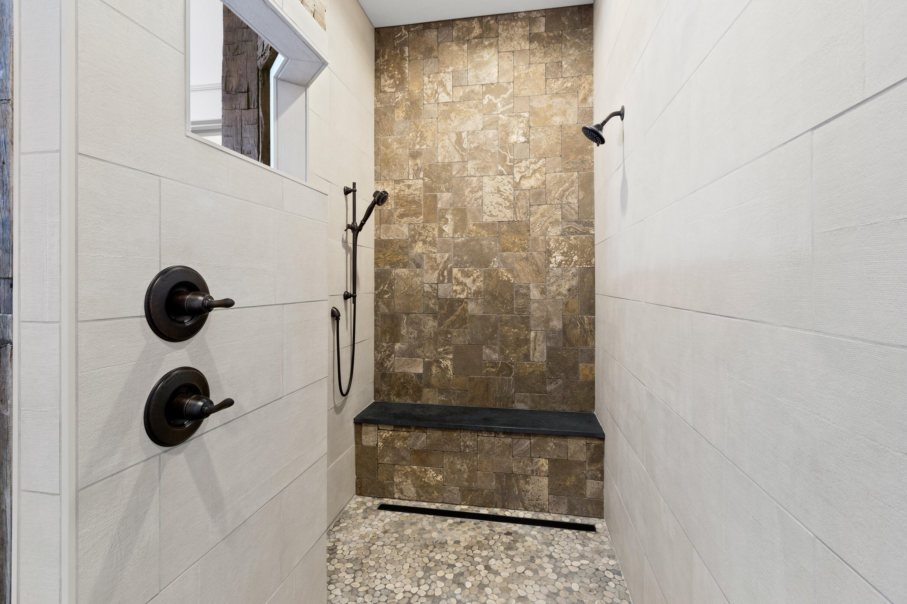 Skyliner Summit - Residential