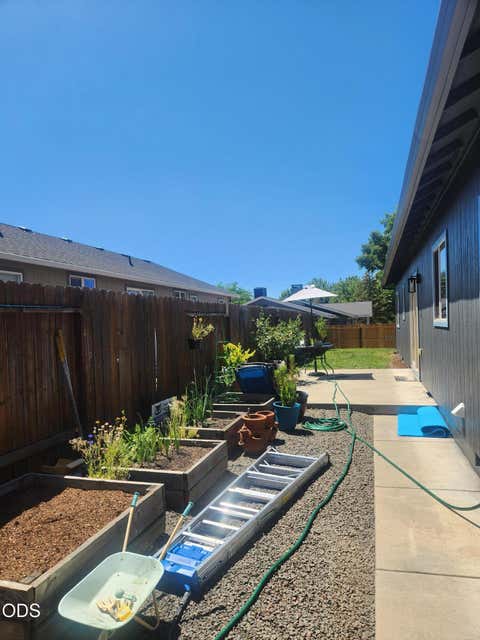 Tiny photo for 3806 Valley Meadows Drive, White City, OR 97503 (MLS # 220225948)