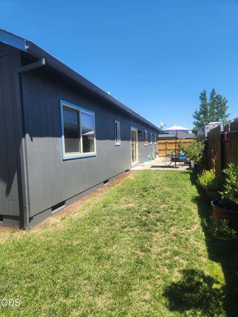 Tiny photo for 3806 Valley Meadows Drive, White City, OR 97503 (MLS # 220225948)