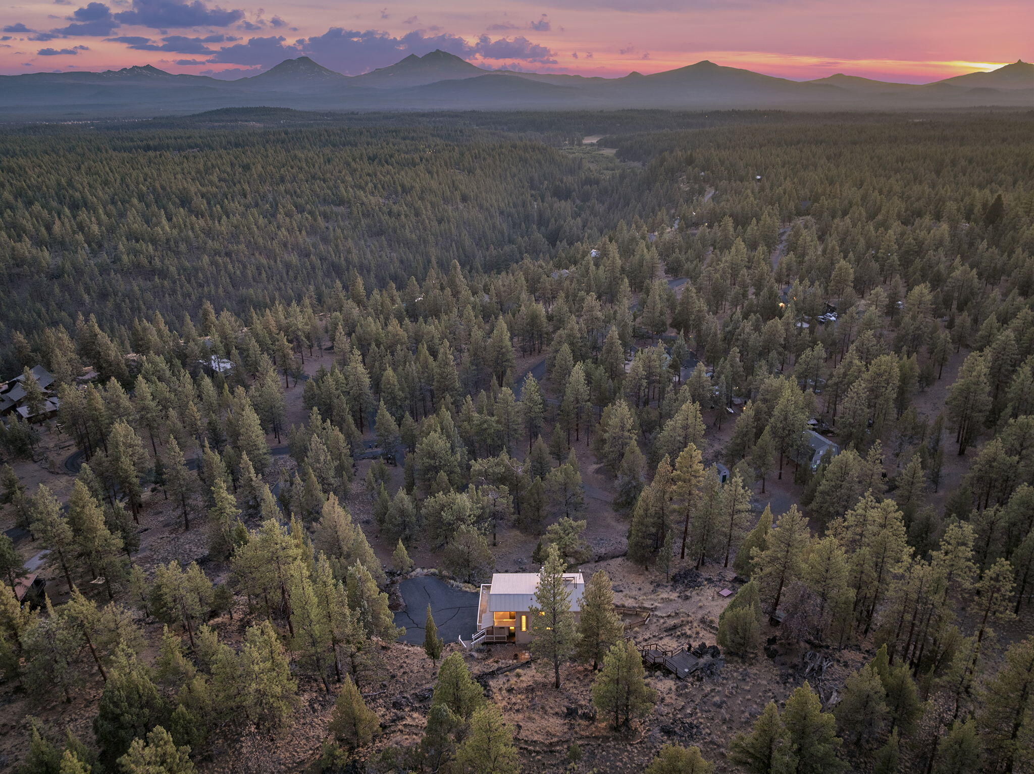 Sno Cap Vista Est - Residential
