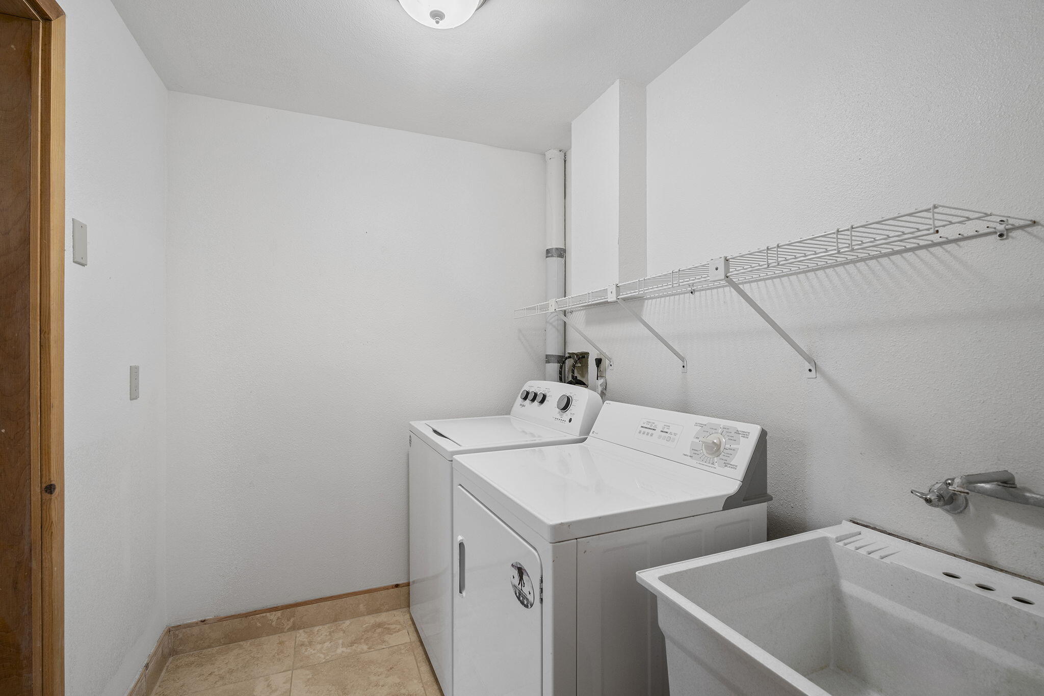 Sno Cap Vista Est - Residential