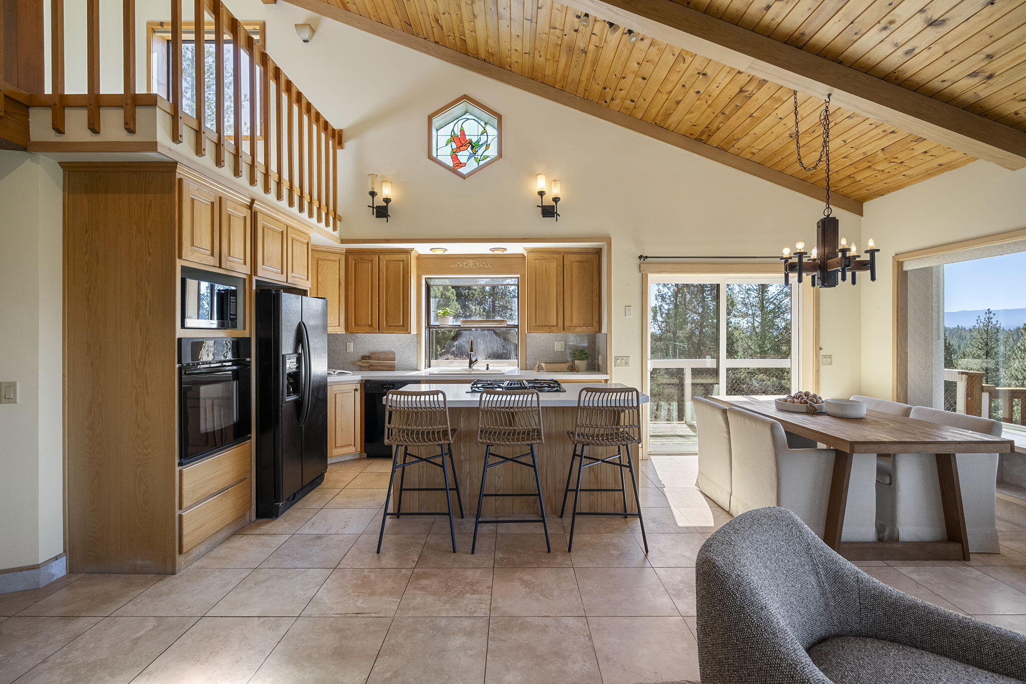 Sno Cap Vista Est - Residential