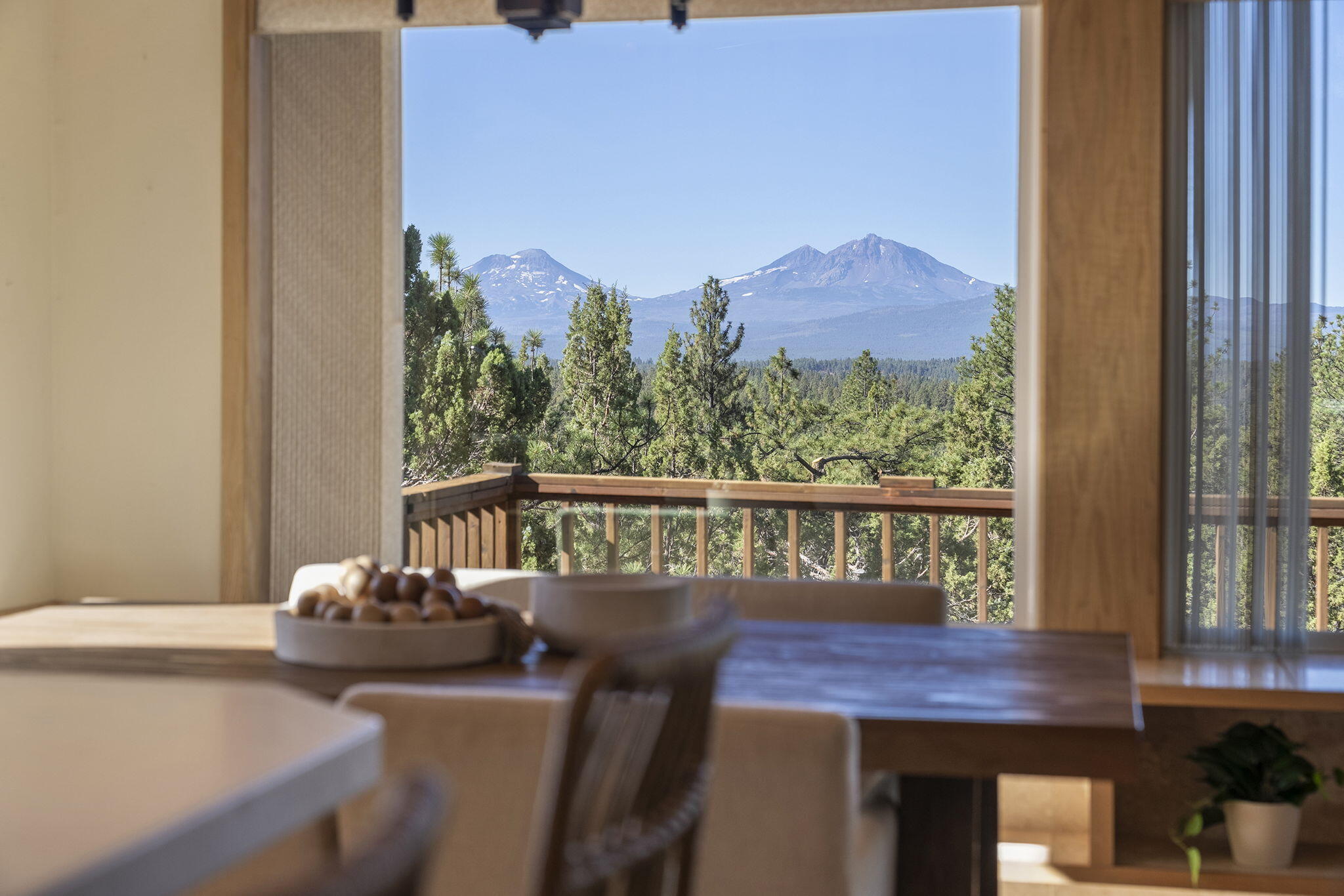 Sno Cap Vista Est - Residential