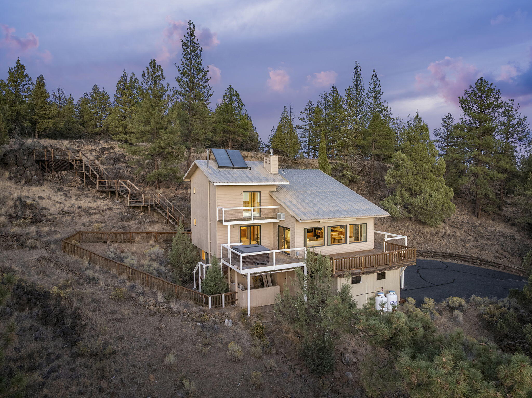 Sno Cap Vista Est - Residential