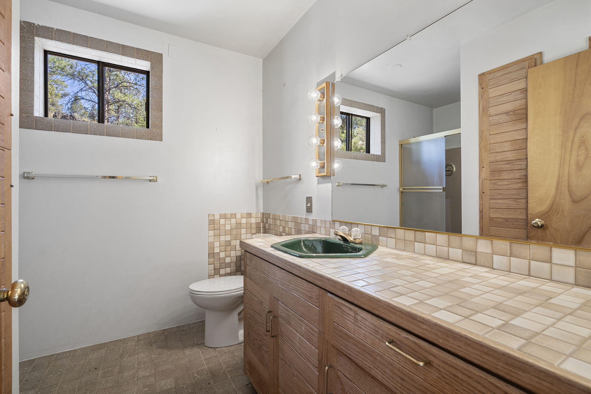 Sno Cap Vista Est - Residential