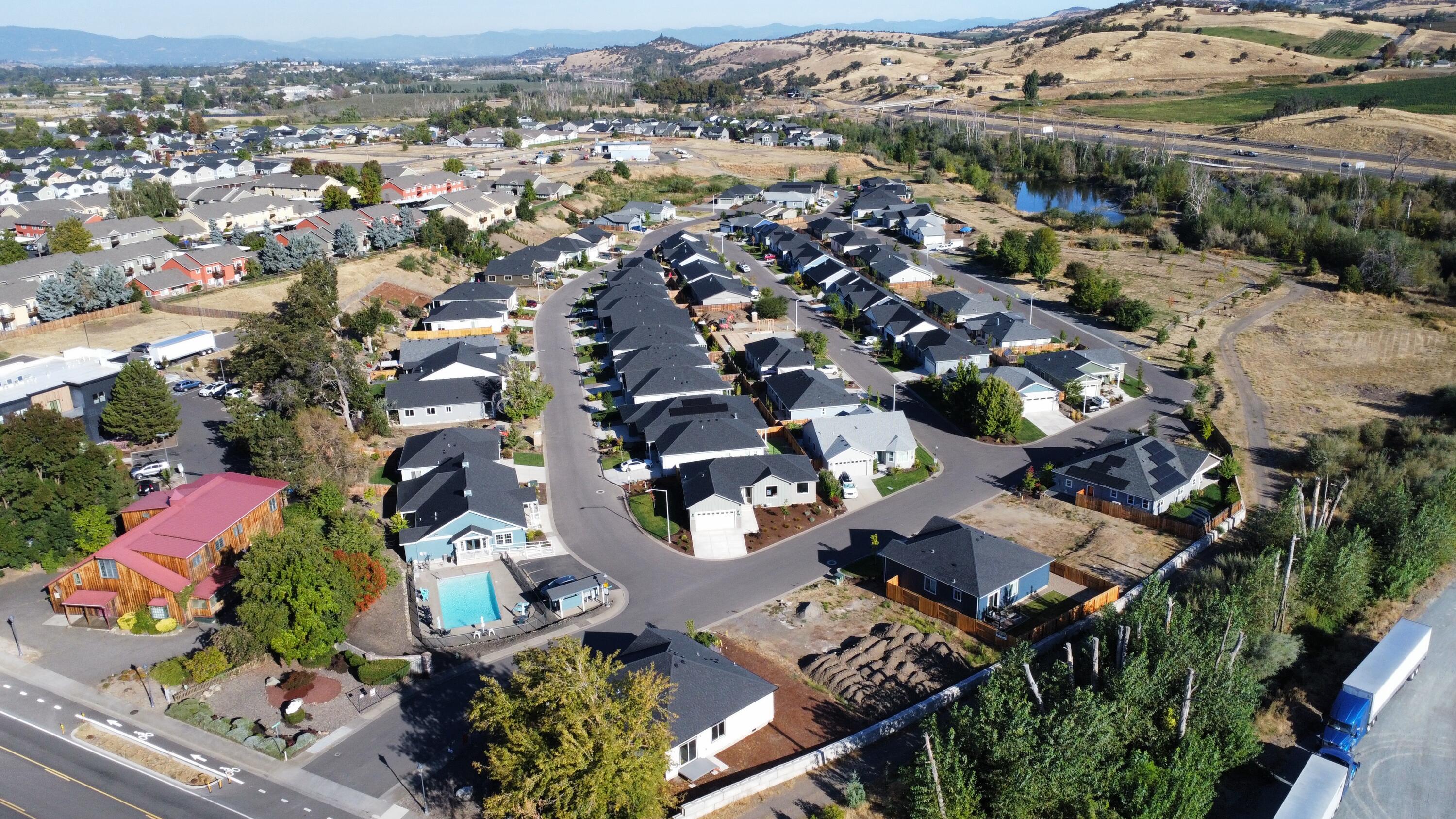 Oak Valley - Residential