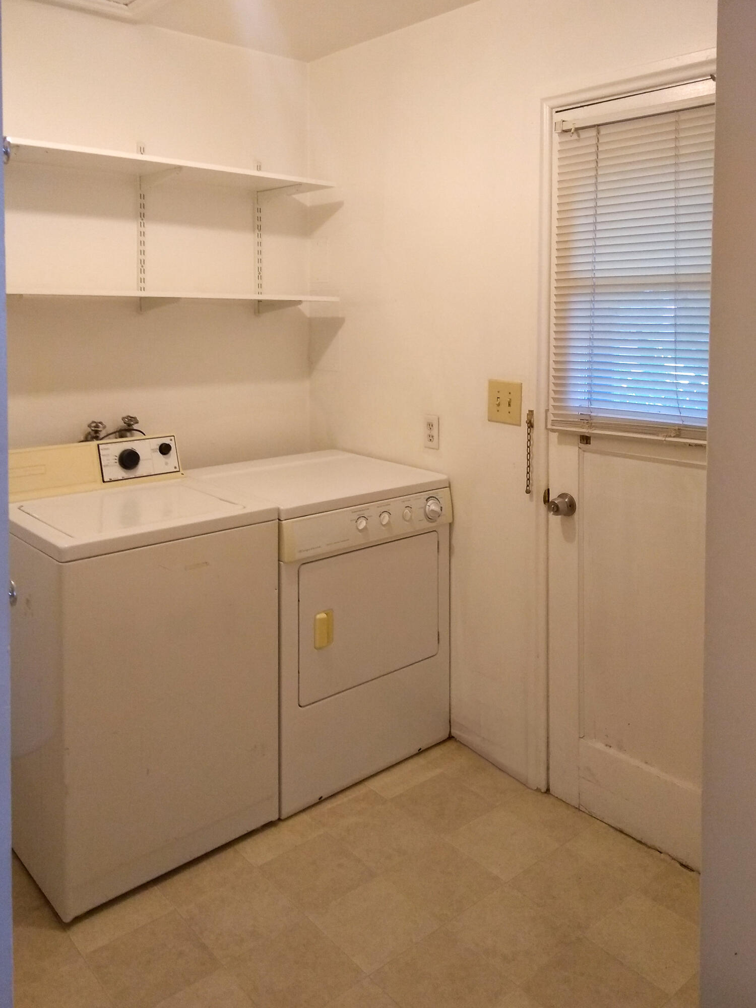 Wiestoria - Residential Income