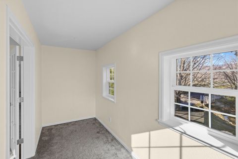 Tiny photo for 369 Meadow Drive, Ashland, OR 97520 (MLS # 220214909)