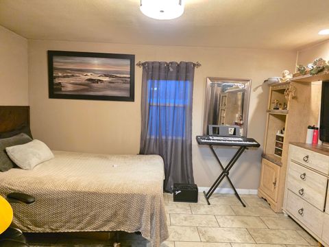 Tiny photo for 2816 Reclamation Avenue, Klamath Falls, OR 97603 (MLS # 220212040)